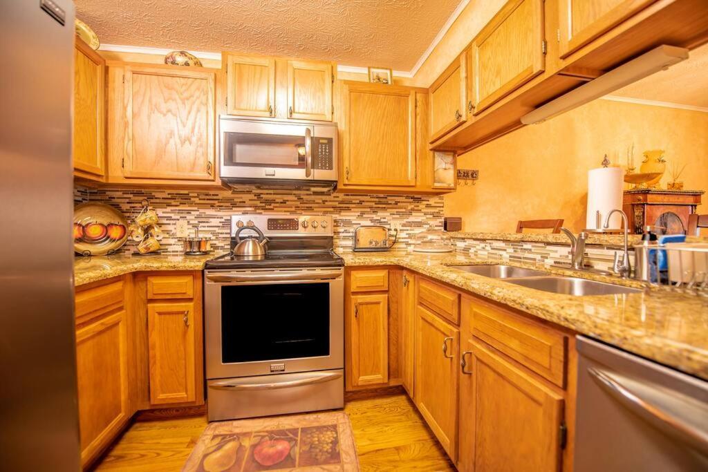 City & Mountain View 5 Mins From Downtown Gatlinburg Exterior foto